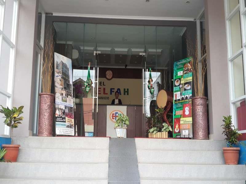 Reddoorz Plus @ Paal 2 Manado Exterior foto