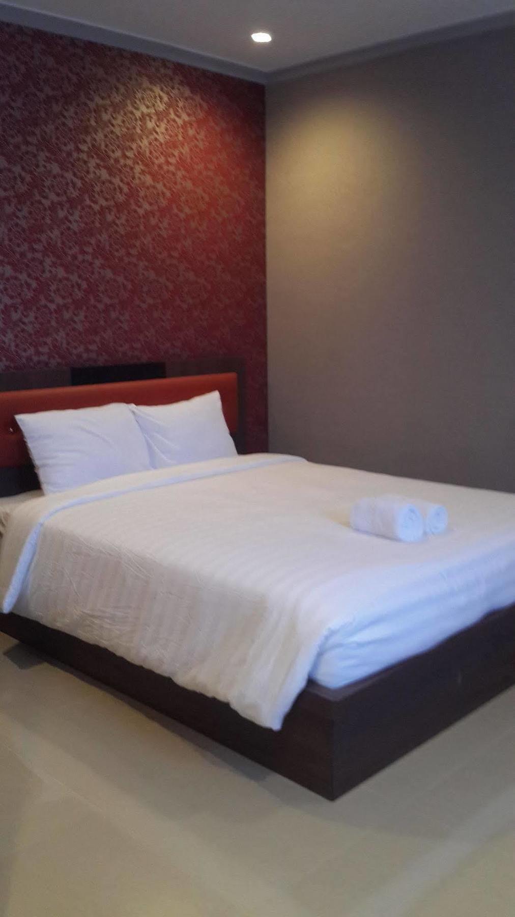 Reddoorz Plus @ Paal 2 Manado Exterior foto